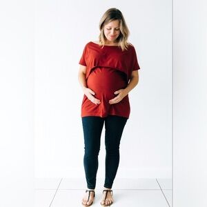 Small Show XXL Scoop Neck Nursing Maternity Top